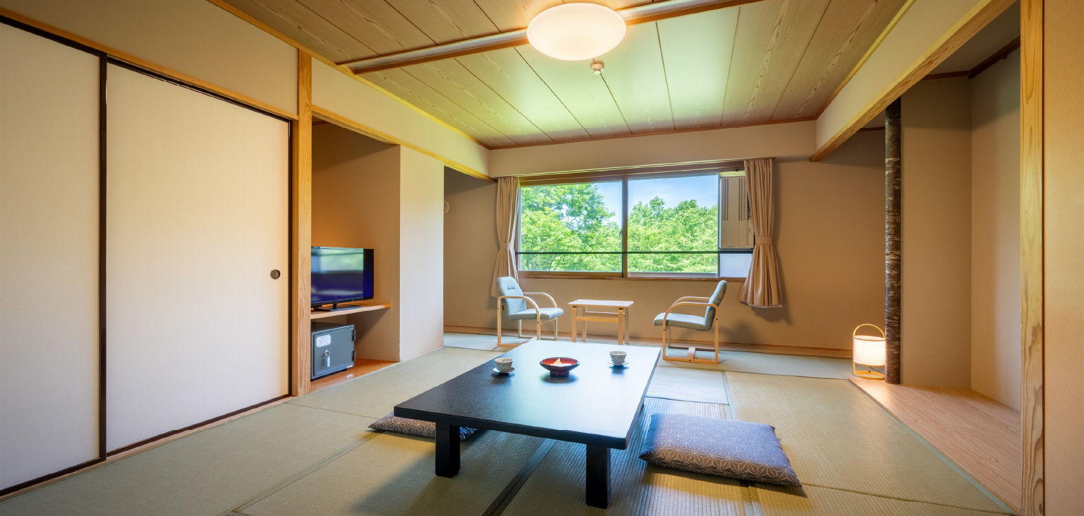 C館 和室（10帖）